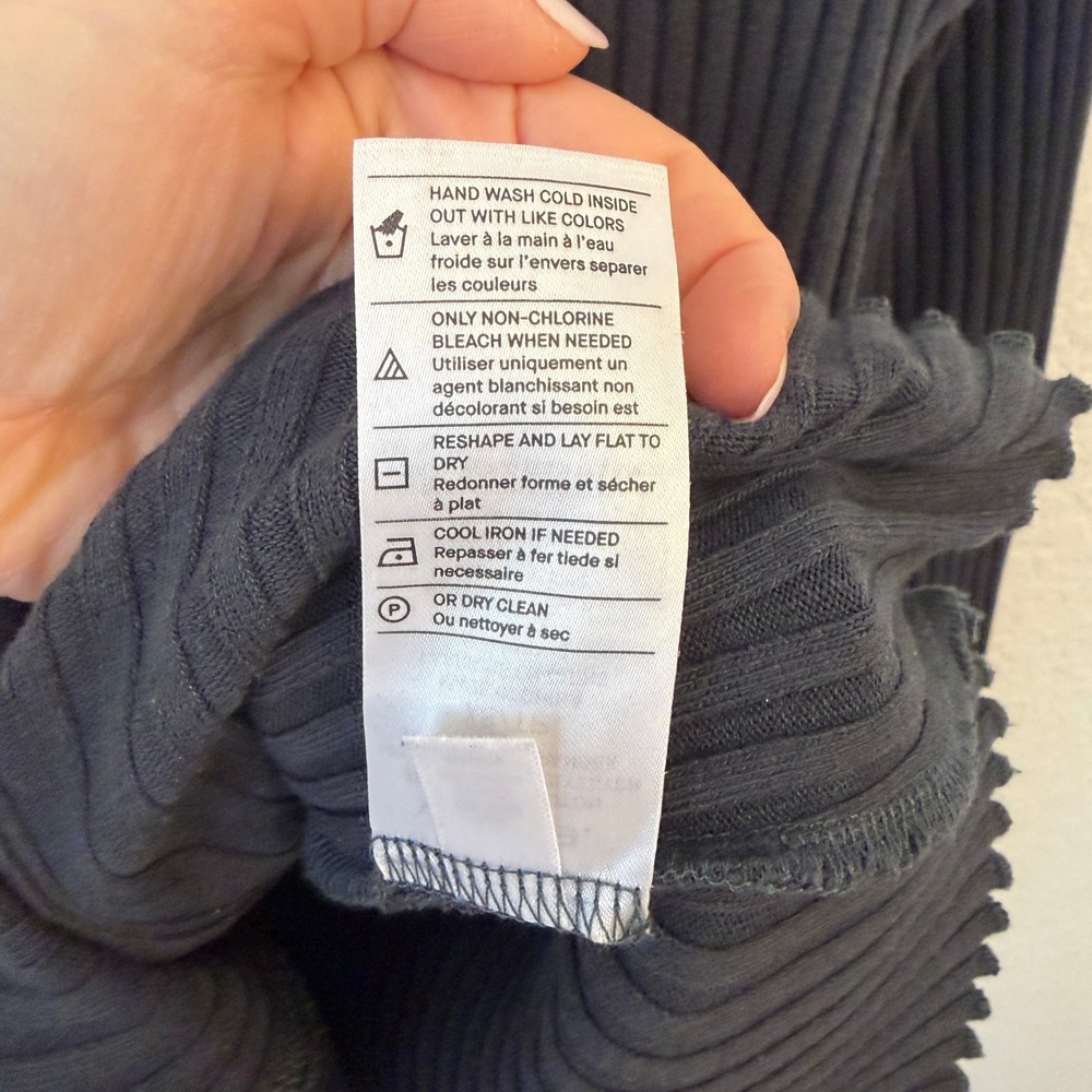 Vince Ribbed Knit Polo Cardigan Womens XS Minimalist Capsule Fitted Button Gray - Picture 7 of 10